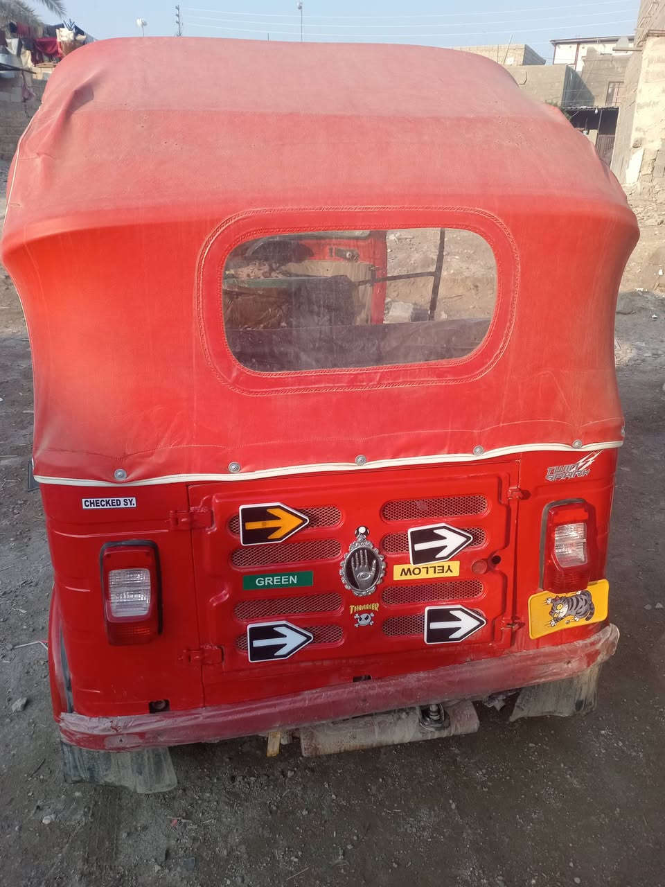 السلام عليكم تكتك للبيع مديل ١٨ أوراق مصطفى جاهزه كبل للشارع للترقيم رقم الهاتف *********** عنوان مسيب
