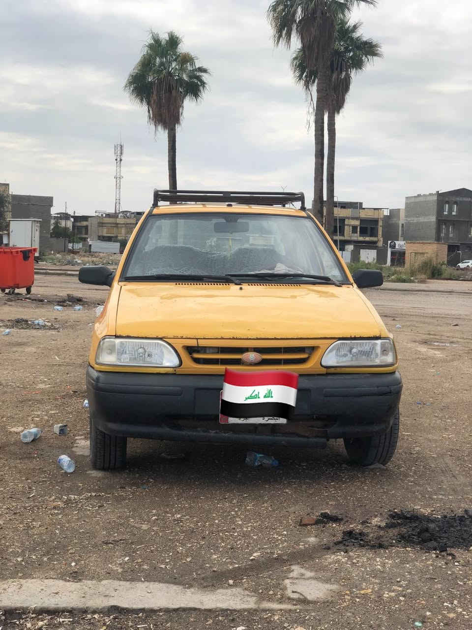 سايبه للبيع رقم بصرة مديل 2017 السنوية تنتهي بل 2027
مكينه وكير خير من الله  حداديه وتخم تاير كلشي مابيها كهربائيات شغالة مسجل ابلوتوث الدواخل وغرفتها حلوه ومرتبه  راعيها موجود سنويتها ضايعة بس عندي بيها عائدية ملكية مصفرة هئية وغرامات والسيارة خير من الله رايدها 25 ورقه وبيها مجال حك الجيه مكانها بصره وهذ الرقم للتواصل ***********
