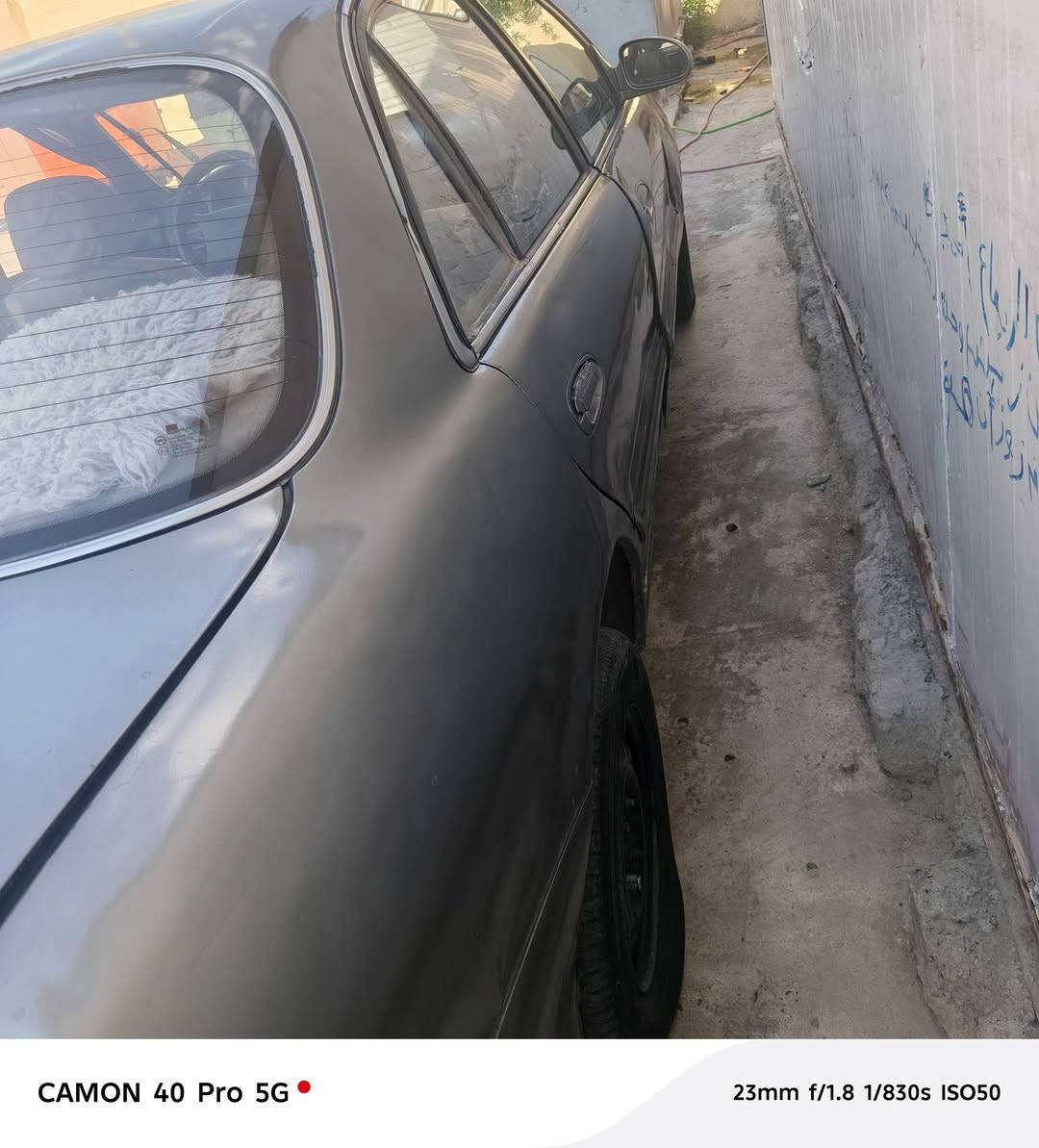 السلام عليكم 
سياره سوناتا موديل 2000
رقم نينوى اخضر شرط التحويل 
مكينه بيها رخاوه
عنون السياره موصل جانب الايمن صلاح الزراعي 
السعر 10 وبيها مجال بسيط 
***********/اتصال +واتساب
