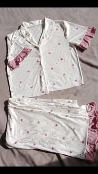 ملابس نسائية • مقاسات متنوعة • توصيل العراق