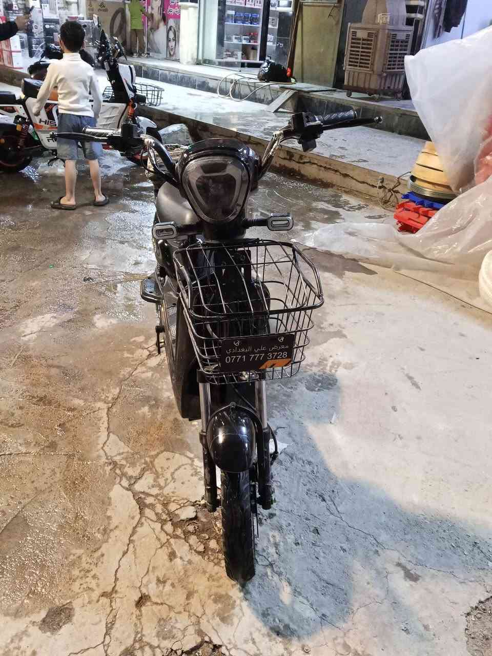 السلام عليكم دراجه شحن للبيع باب اول مكانها بغداد مدينه الصدر استفسار السعر 3 00 بهاج ***********
