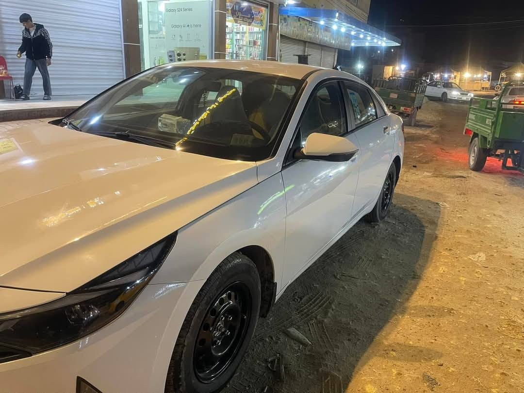 سلام عليكم  ألنترا  خليجي  موديل ٢٠٢١
تخم تاير   تبريد. محرك ٢٠٠ دوش  سياره. حلوه. 

ماشيه ١٤٦ وقابل الصعود 

البصره زبير 

رقم ***********

السعر ١٥٤ وبيه. مجال  

 هاي الشهر سياره. تصير. حره.  علمن انو سيار. قصاد.  هاي. اخر. شكم. شهر. وتصير.  حره.  ستقطع مباشر   

اخي. الغالي  اذه شاري. خابرني.  ومن. عيوني.
