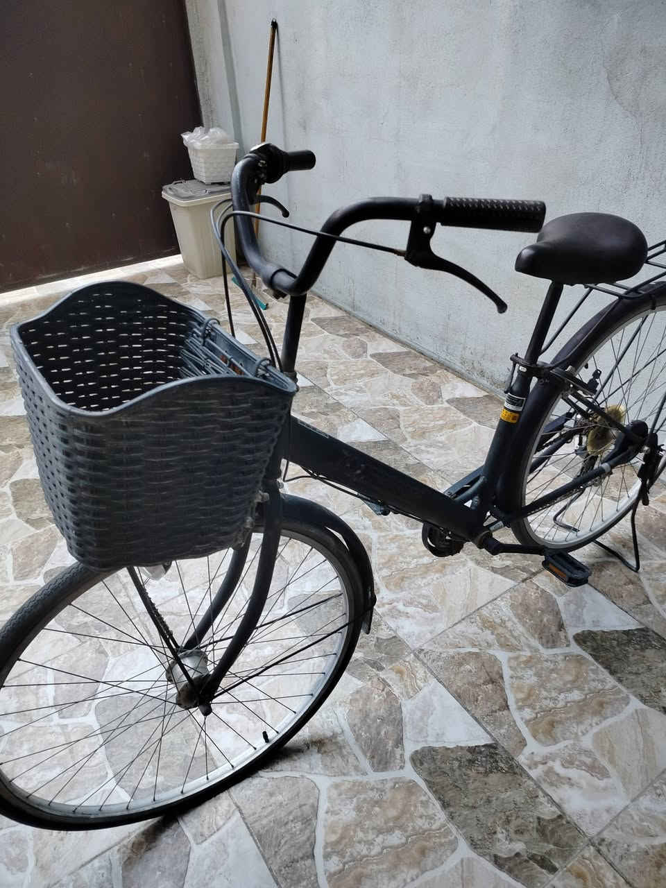 بايسكل ياباني نظيف 75
وبي مجال


**إذا كنت صاحب هذا الإعلان وتريد حذفه لأي سبب، رجاءا أرسل رسالة إلى الدعم الفني**