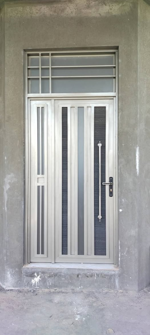 عرض جديد سعر المتر شباك وباب 40 اختار النموذج العجبك وعوف الباقي علينة 🤝🏻⛓️‍💥
وخليك متميز وية حدادة سيف الوائلي 🧍🏻‍♂️

 سوي تاك لكل شخص عندة بناء  🚪

جايك بيدك ☕وجكارتك🚬 واستمتع بل صور 📸

اسعار خاصه لاصحاب البيوت الابنيه الكاملة 🏢

 معمل حدادة سيف الوائلي ابو أيليا 

لعمل كافه اعمال الحداده ابواب ـ شبابيك ـ كتائب ـ ابواب خارجية  - مراجيح 🔳🔨

 العنوان ـ كوت ـ حي الحكيم قرب المجسر 

تخفيضات»»»»
 ﷼» » سعر المتر ملم ونص تركي الشباك 45 الباب 50 
﷼»  » سعر 2 ملم ثقيل تركي  الشباك 60 الباب 65 

الاستفسار مراسله الصفحه او اتصل ع الرقم
 التالي ***********
