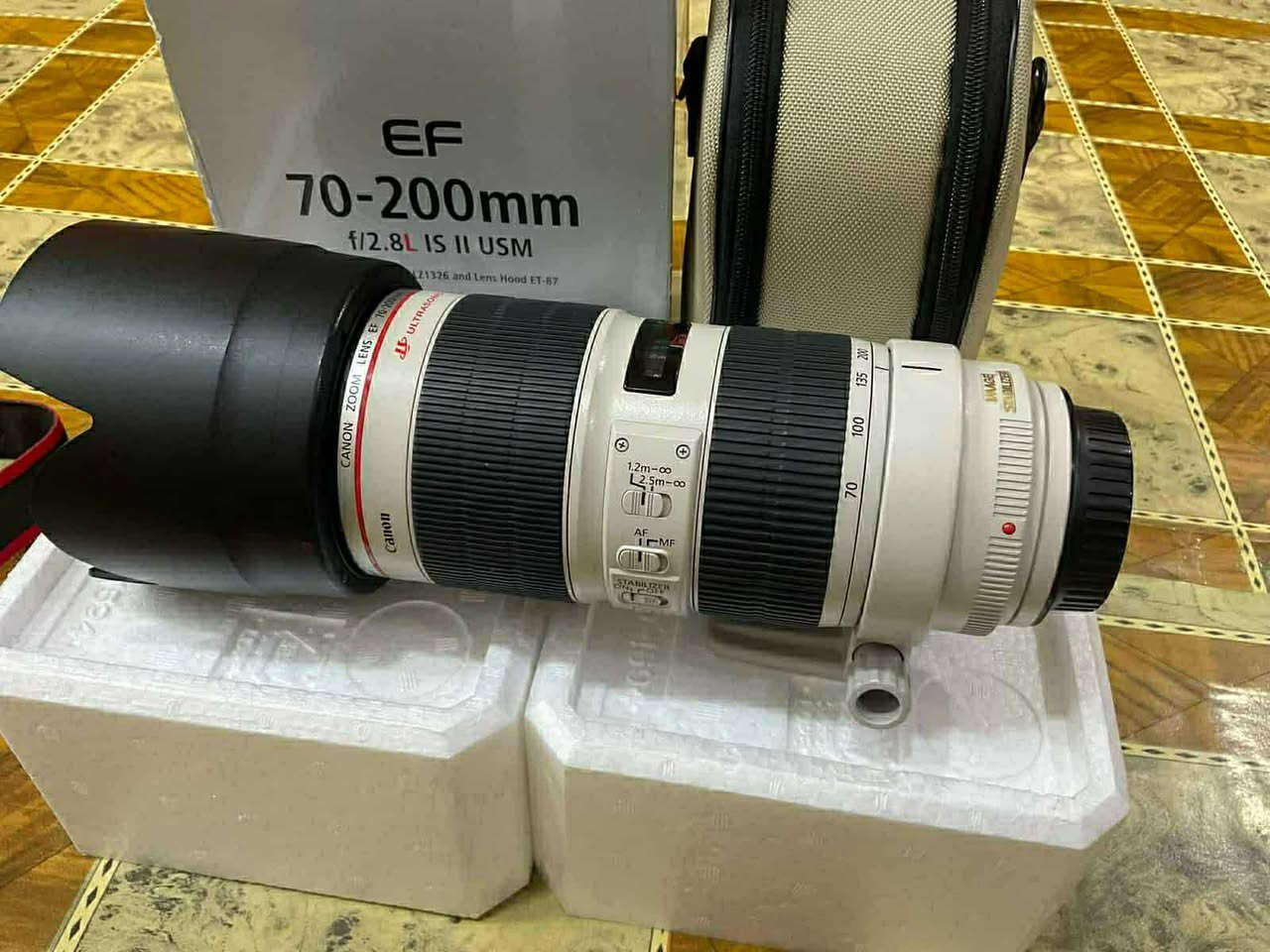 #مكلف بالنشر
للبيع كاميرا كانون RB مع عدسها الاصلية شترها نضيف جدا

للاتصال 

***********
