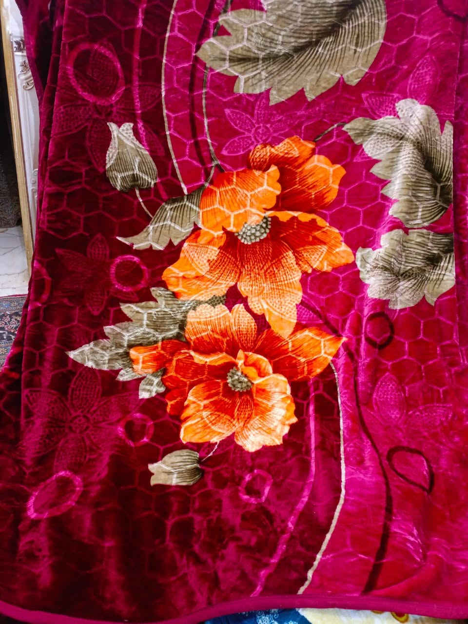 بطانيات باله اثخان وحفر ونفرين كبار القطعه ب 12ونص ***********بي واتساب
