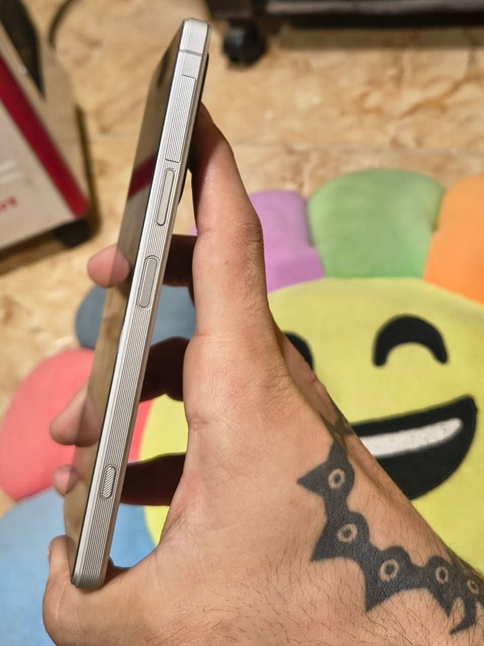 سوني1مارك5   مراوس او بيع قطعة رهيية ما شاء الله 
لون تيتانيوم  فخم شكد ماكول فخم قلليل ويجذب نضر 
نضافة100/100  قطعه جذب اكو بنضافتهة 
 ذاكرة256 
دبل شريحة  يستقبل 2
+ شريحة ايسم
نسخة عربي كامل بلاد 
معالج 8 جين2
العاب120 دلتا فورس كلفديوتي كلشي 
اتصال وتساب او خط.  بغداد محكمة شعب
 ***********
