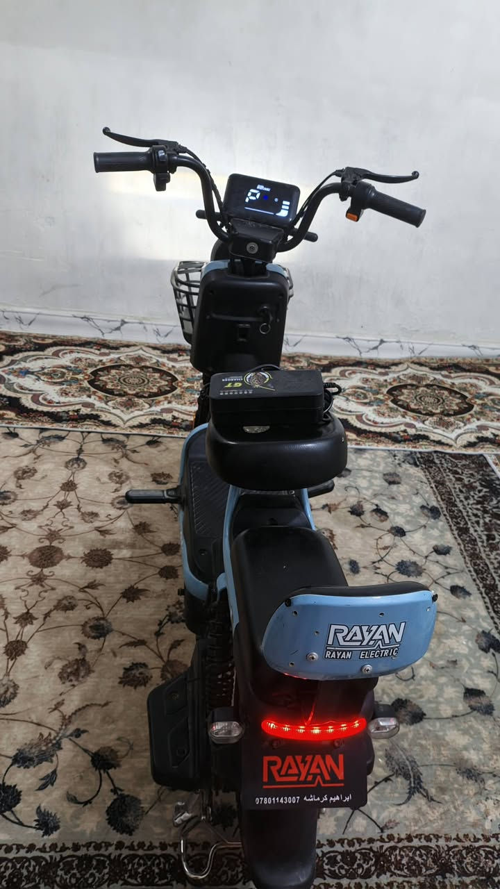 Rayan Electricدراجه
هاي الدراجه ار14حجم صغير مناسبه 
تجي اربع بطاريات رصاص تجي شاحنته بسعئ48فولط
نضيفه صارله 5اشهر من جانيه مناقصه شي فقط تشحن تكطع من 45/30كيلو والسعر 325واي ستفسار موجود خاص


**إذا كنت صاحب هذا الإعلان وتريد حذفه لأي سبب، رجاءا أرسل رسالة إلى الدعم الفني**