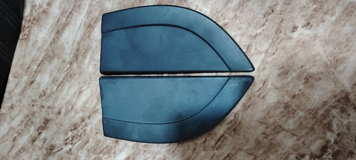 اغراض اكسنت حاويه يوجد توصيل لجميع المحافظات اتصل او خاص 
***********
