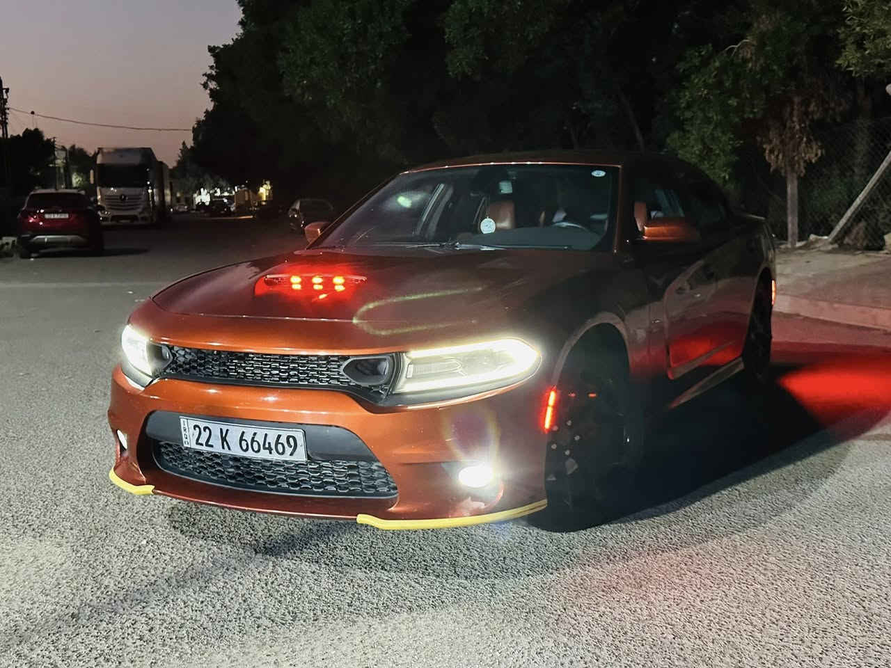 السلام عليكم
النوع : جارجر جي تي

خليجي وكالة هارلم

الموديل2021

الرقم : اربيل بأسمي ( تحويل مباشر ) 

ماشيه 122الف كم 

🛑

* محرك : 3600

* كشنات حضن

* كامرة دوارة

* شاشة كاربلاي+اندرويد اوتو

* بصمه

* تشغيل عن بعد

* تبريد قطعتين 

* تحكم ستيرن 

* حساسات خلفيه

* منافذ شحن اماميه خلفيه 

* لدات نهاريه اماميه

* كرسي السائق كهرباء 

 

العنوان : بغداد الجديده

***********
