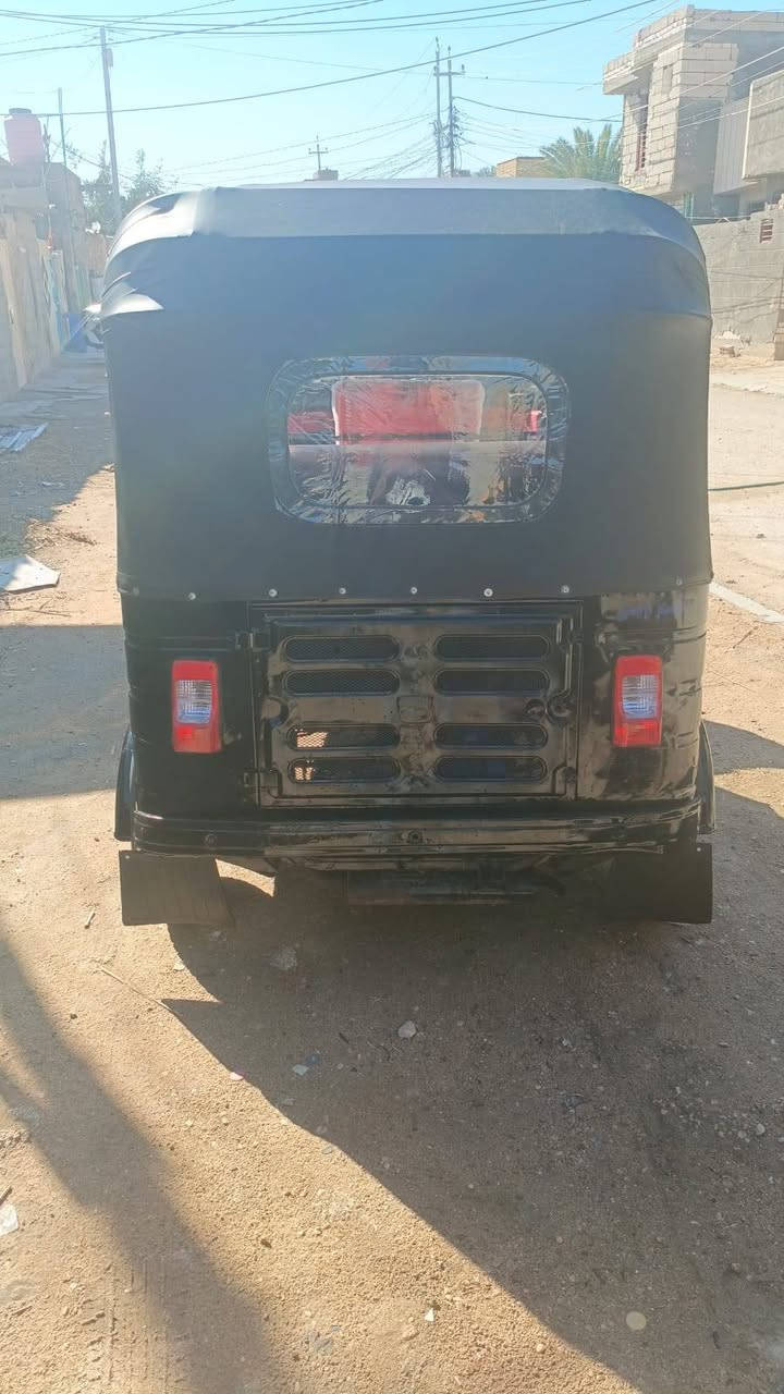 سلام عليكم  تكتك للبيع مديل 16 اوراق اصولي تكتك جازه كبل للشارع ما اذب ربع عليه مكاني كربلاء حي العسكري السعر 3100 وبيه مجال قليل  الرقم ***********
