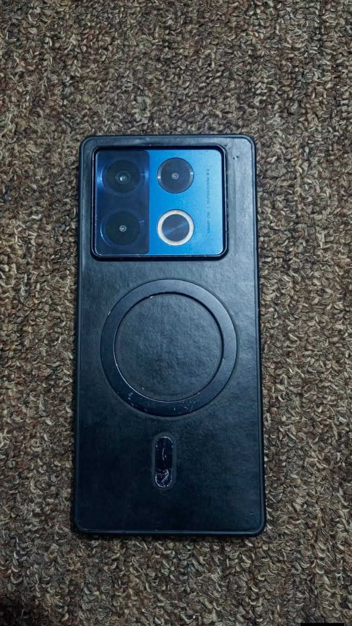 السلام عليكم انفينكس نوت 40 برو 5 جي ذاكره 256 بطاريه 5000 كاميرا 108 كل شيء واضح بالصور كرتونه وياه فقط
مراوس و بيع حي العباس نزلت الكاضي ***********
