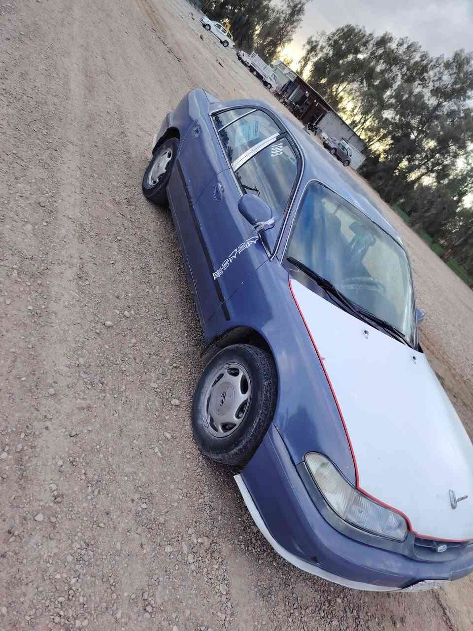 السلام عليكم سوناته 2 البيع موديل 1993 مصبوغه عام الجماليه فقط رقم بغداد سنويه 27 صدر امامي خلي تايرات تخم سنتر لك بيبان  سعرها 37 وبيها مجال الشراي مكاني ديالى رقم هاتف ***********
