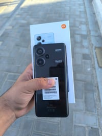 ريدمي نوت 13 برو بلس • ٥١٢ • اسود