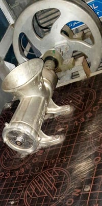 فرامة لحم • حجم ٣٢ • ١.٥ حصان