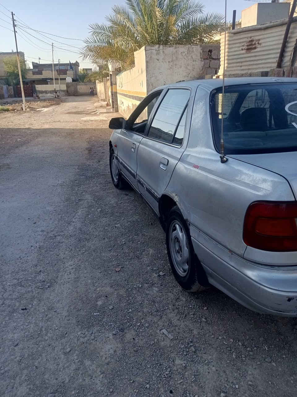 سلام عليكم 
سياره مديل ٩٣النترا مسطره 
كير ومكينه شرط تخم تاير 
سياره بلاديه  كهربائياته كامله  صدر خلفي امامي شرط #السعر 22
شرط تحول  سنويه 27@الكل

الستفسارنتصل***********
@إشارة
