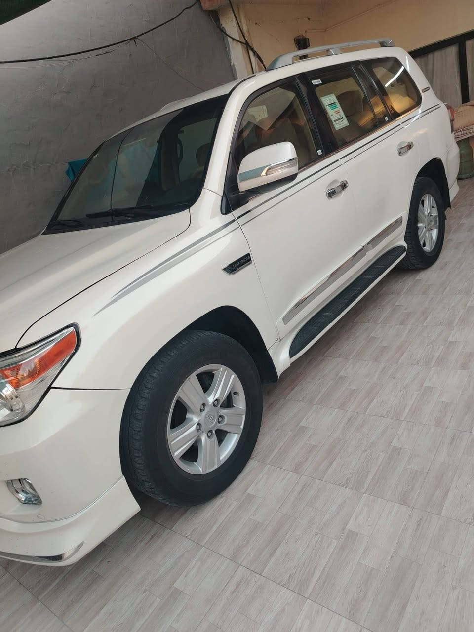 لاندکرۆز 2011
 ‌                                          V6
مواصفات GXR
6 پستۆن
صبغ عام  وەرنەگەڕاوە
فەحسی مرورم کردوە  تازە
بڕانەوە  گێڕو مەکینە  تەبرید ضەمان
نرخ 230 کەمێك مەجال
شوێن هەولێر   دارەتوو أربيل, العراق


**إذا كنت صاحب هذا الإعلان وتريد حذفه لأي سبب، رجاءا أرسل رسالة إلى الدعم الفني**