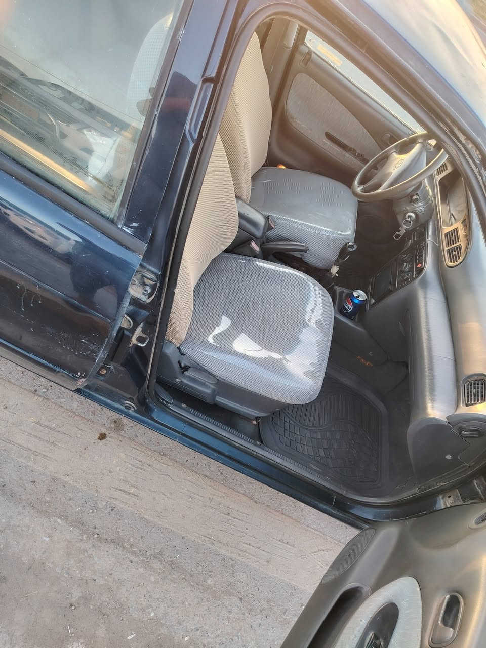 ، السلام عليكم كيا سيف رقم بغداد انجليزي سنه 30 قير محرك من الله صدر امامي خلفي السياره كلها بلاديه سعر 37 بها مجال ***********
