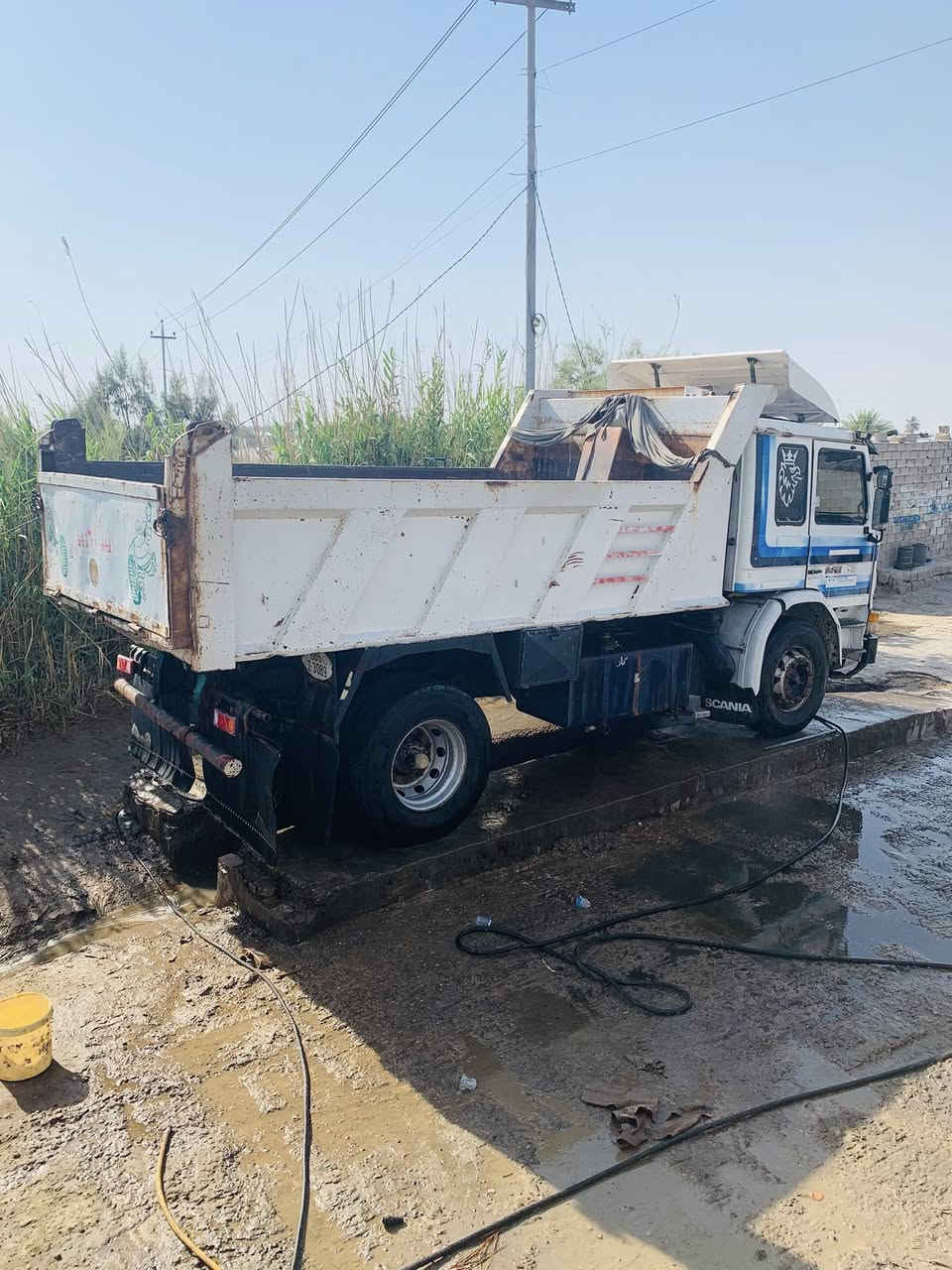 للبيع سكانيا موديل 93 مكينه ديئس ستندر لاصرف ولابخار كير 5ب5 اكسن ملاكم رقم بغداد شاصي لاتطواله ولافطر مكفول رقم راعيها ***********
