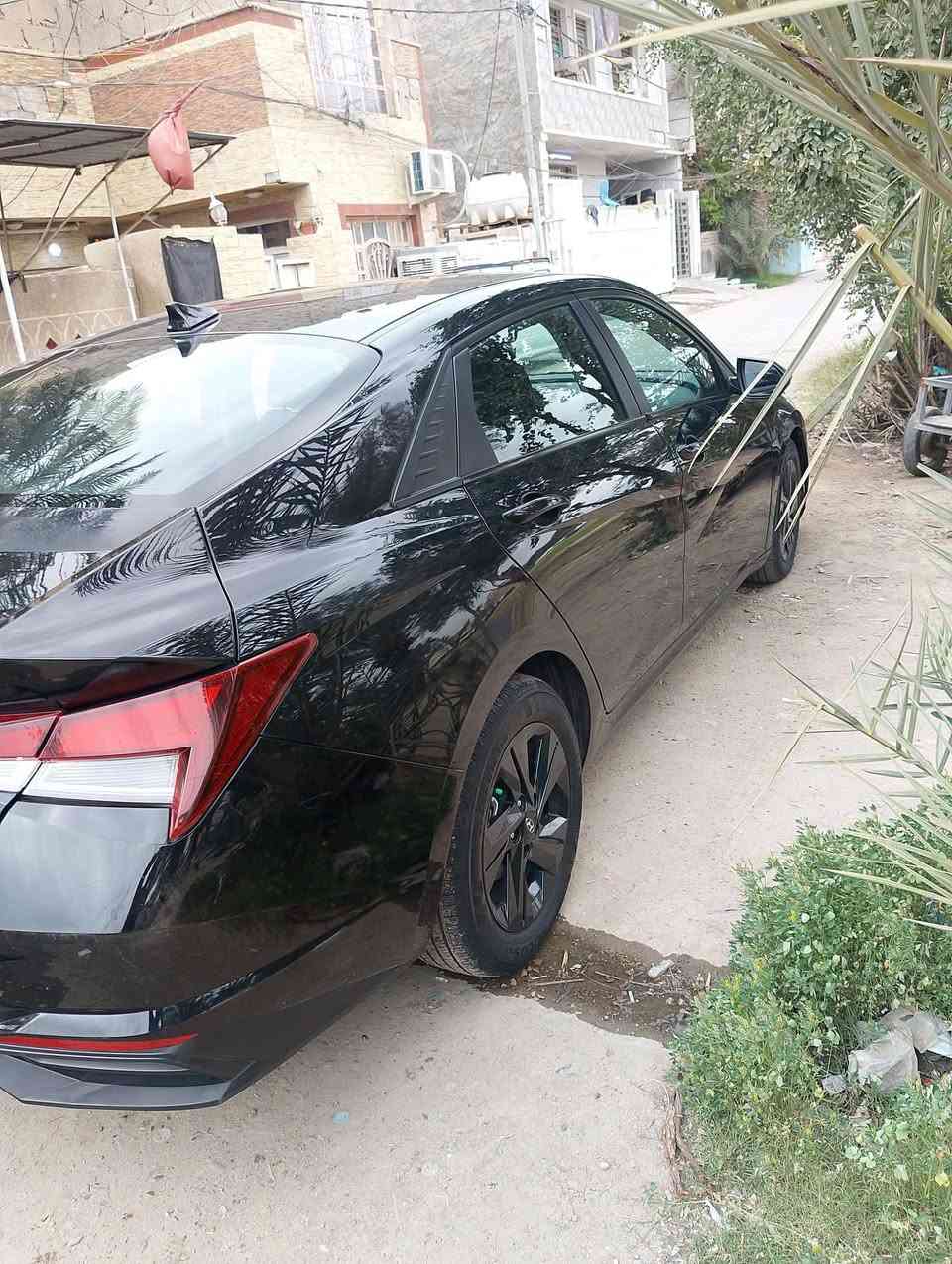 ﷽
السلام عليكم 
النترا 2022 
حادثهة الدعامية الخلفية 
مكينة2000 دوش 
مكينة وكير مكفولة
سيارة حلوة ونضيفة 
المكان الشعلة حي الجوادين
الرقم ***********
