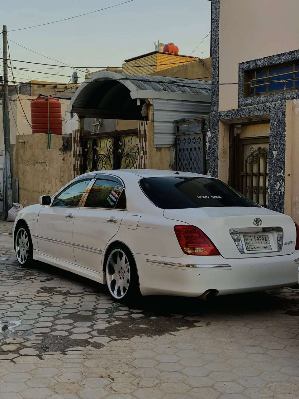 يا الله سلام عليكم 👋
ماجسته للبيع 

الموديل 2007 اصل 

قرار 102 

السياره فول رادار 

ومكفوله من ضربه او معجون فقط صبغ يابان السياره 

السياره كير محرك حداديه كفاله 

رقم السياره نجف كامل باقي بس رسوم الكمرك 

مكان السياره نجف 

للتواصل *********** 

واتساب

