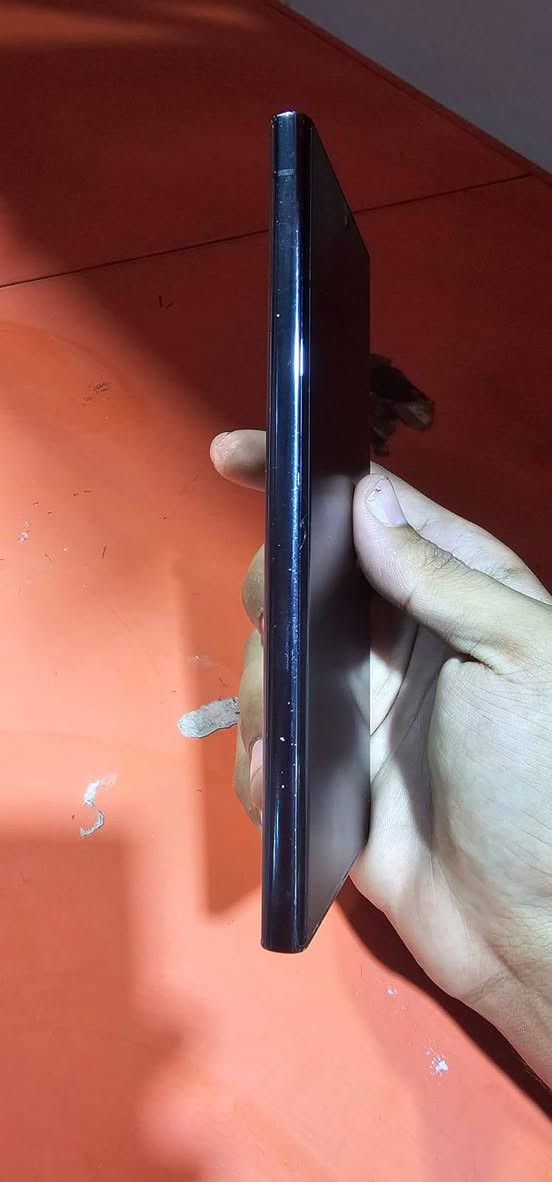 وصف
جهاز S23 الترا لون اسود بدون كارتون ويا فقط شاحنه بى فطر صغير بالشاشه ما ماثر بالمس نهائيا وما مبدل بي اى قطعه نهائيا 
سعر 580


**إذا كنت صاحب هذا الإعلان وتريد حذفه لأي سبب، رجاءا أرسل رسالة إلى الدعم الفني**