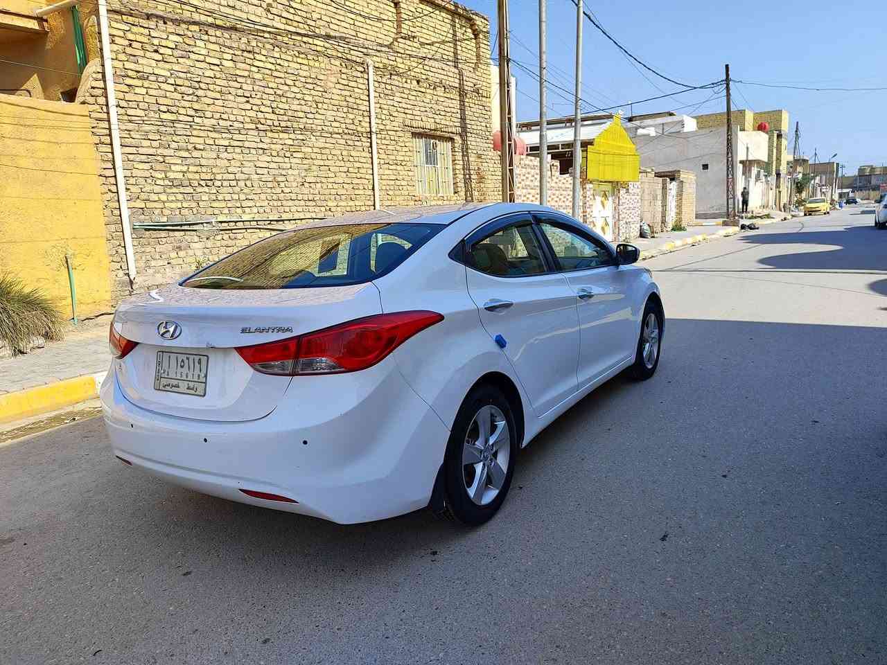 السلام عليكم سياره النترا موديل 2014 وأرد خليجي رقم واسط مشروع وطني تحويل مباشر سنويه إله 28 مكينه 1800 دوش مكينه وكير مكفولات حداديه تخم تاير تبريد سياره جاهزه سياره مكفولة فول مواصفات السعر 112 المكان واسط رقم التليفون ***********
