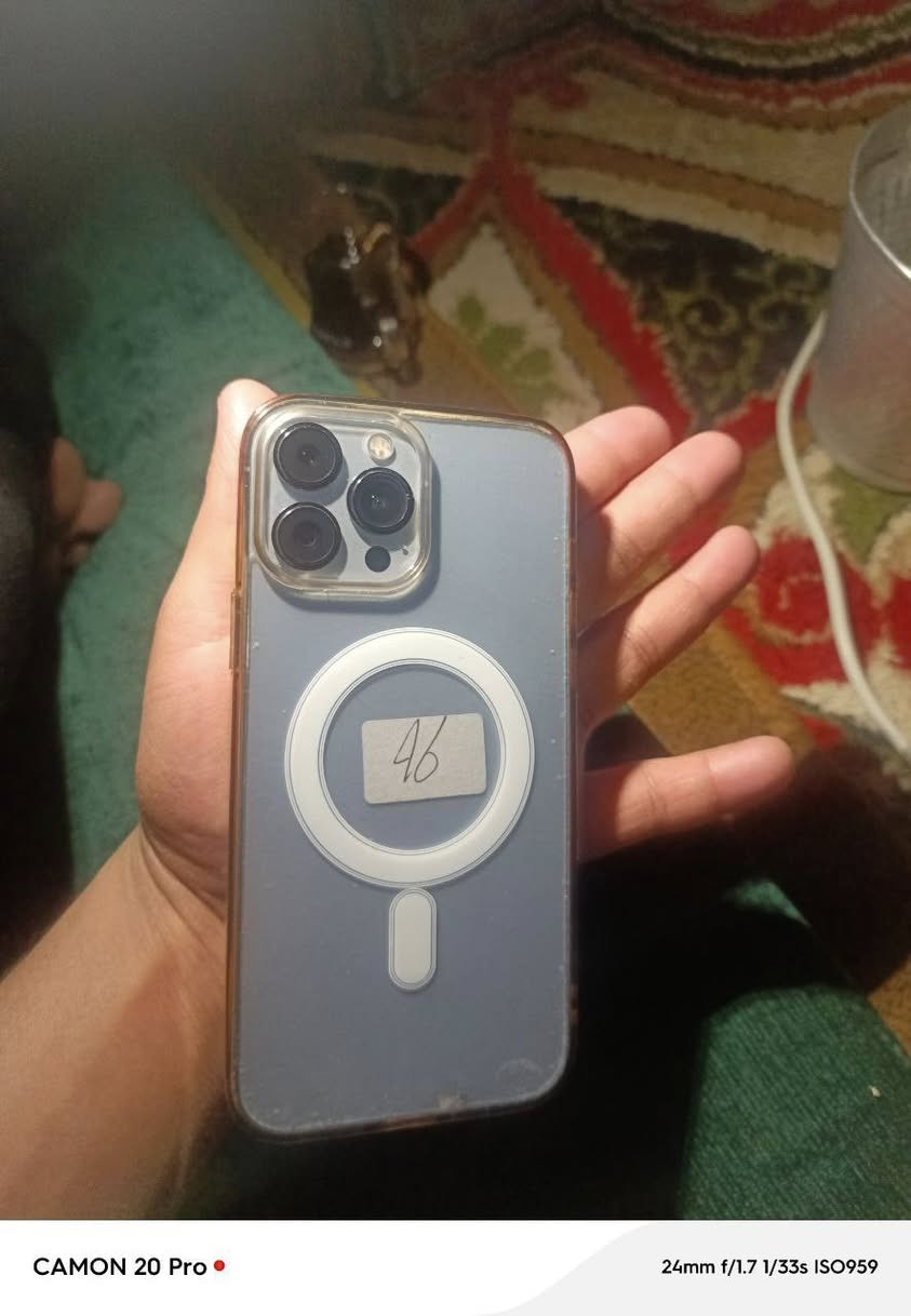 13 برو ماكس نضيف 100‎%‎ مامفتوح بطارية91🔋       امريكي  واتساب ***********
