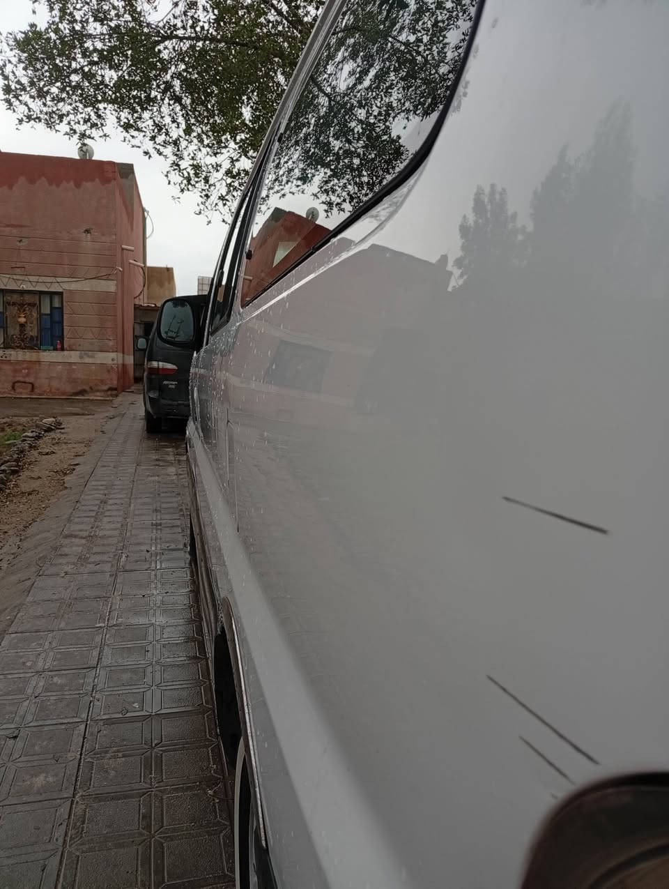 2007 مسكر كير عادي  7 نمر ( كير واكسل وسوبر و الكاردن كلها مجول) كفاله شواصي شركه  رقم انكليزي بأسمي مصفره من كلشي عوان بصره
***********
