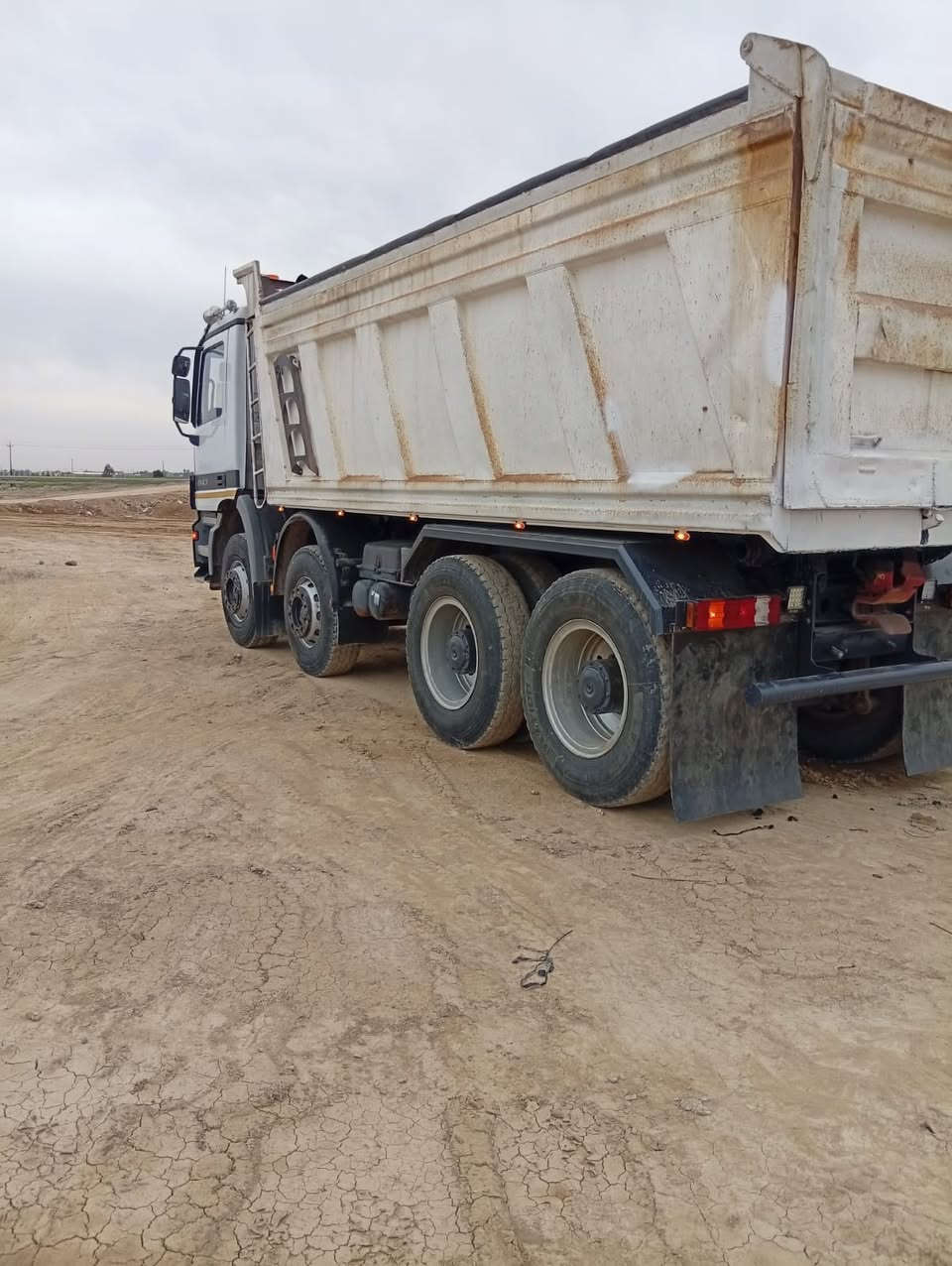 السلام عليكم اكتروز شمعه للبيع موديل ٢٠٠١ 
مكينه ٤٣ كير ٢٤٠ كير كهربائي 
رقم القادسيه تحويل ثاني يوم 
سياره مكفوله من كلشي   مكان سياره دياله 

‏*********** وسام
