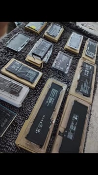 بطاريات لابتوب • ليثيوم بوليمر • ضمان ٣ أشهر