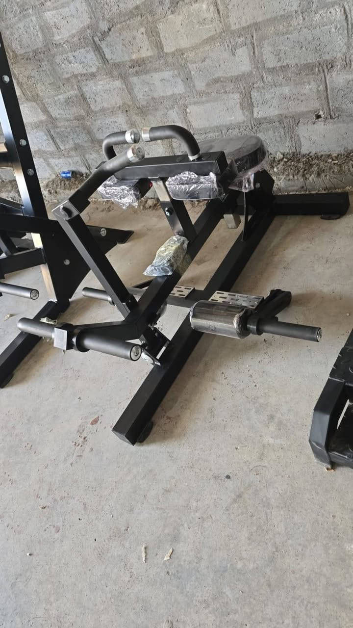 متوفر للبيع
كولف واقف / السعر ٩٥٠$
كولف جالس / السعر ٤٥٠$
سيقان خلفي / ٩٥٠$
للتواصل : ( *********** ) او ( *********** )
