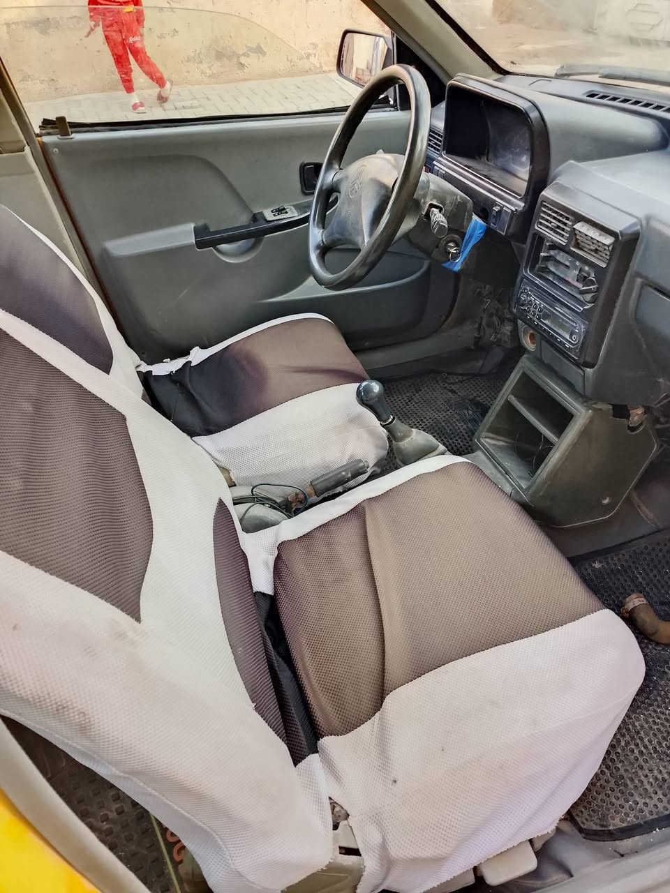 السلام عليكم سايبه للبيع موديل 2009 مكينه بيها بخار سياره شغاله كلشي مابيها كيرها حلو سنويه مجدده 2027 ابرانكيت معمرات بتاري جديد مشط جديد راعيها موجود رقم السياره ميسان 
 العنوان البصره السعر 13 وبيها مجال التواصل ***********
