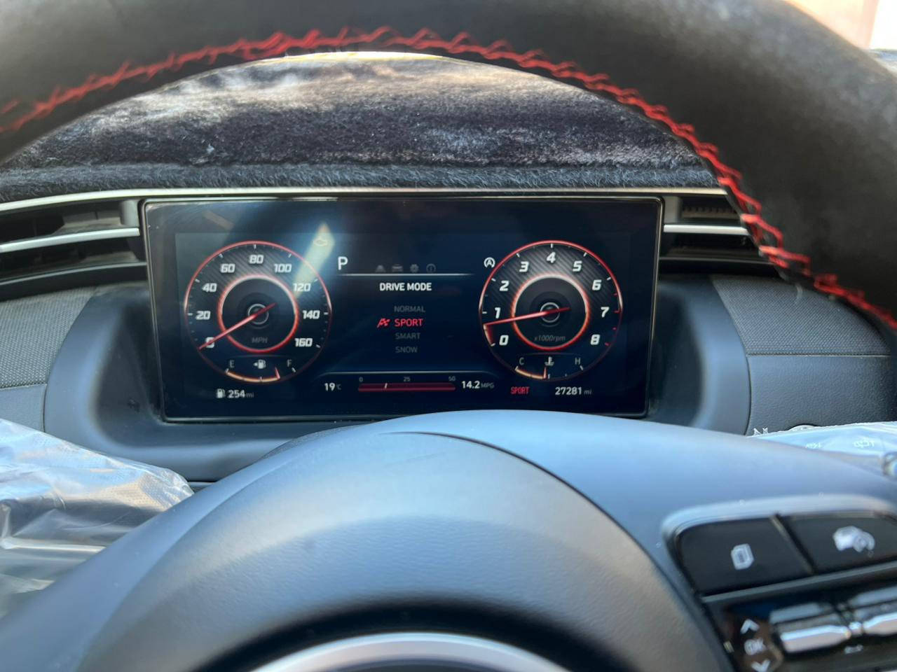 هونداي توكسان 2023 وارد امريكي بغداد بأسمي تحويل ثاني يون بدون حادث سرقه دعاميات فقط صور واتساب

ماشية 28 الف 

المواصفات: بصمة / فتحه / جلد / تشغيل عن بعد / كرسي كهرباء / فور ويل / جنطة كهرباء / رادار امامي / رادار جانبي / قيادة الية / فول تحكم ستيرن / تحديد مسار / كشنات تدفئة / مود درايف / إطفاء ذاتي / مانع انحدار / مانع انزلاق / هندبريك دكمة / اوتو هولد / شحن وايرليس / شاشة كبيرة تدعم الكار بلاي / كامرة دوارة / قطعتين تبريد / محرك 2500 GDI / لايت زينون / بلوجكتر زينون  

السعر (214)

وبيها مجال حك الجيه
مكاني بغداد حي اور

للتواصل والاستفسار :***********
