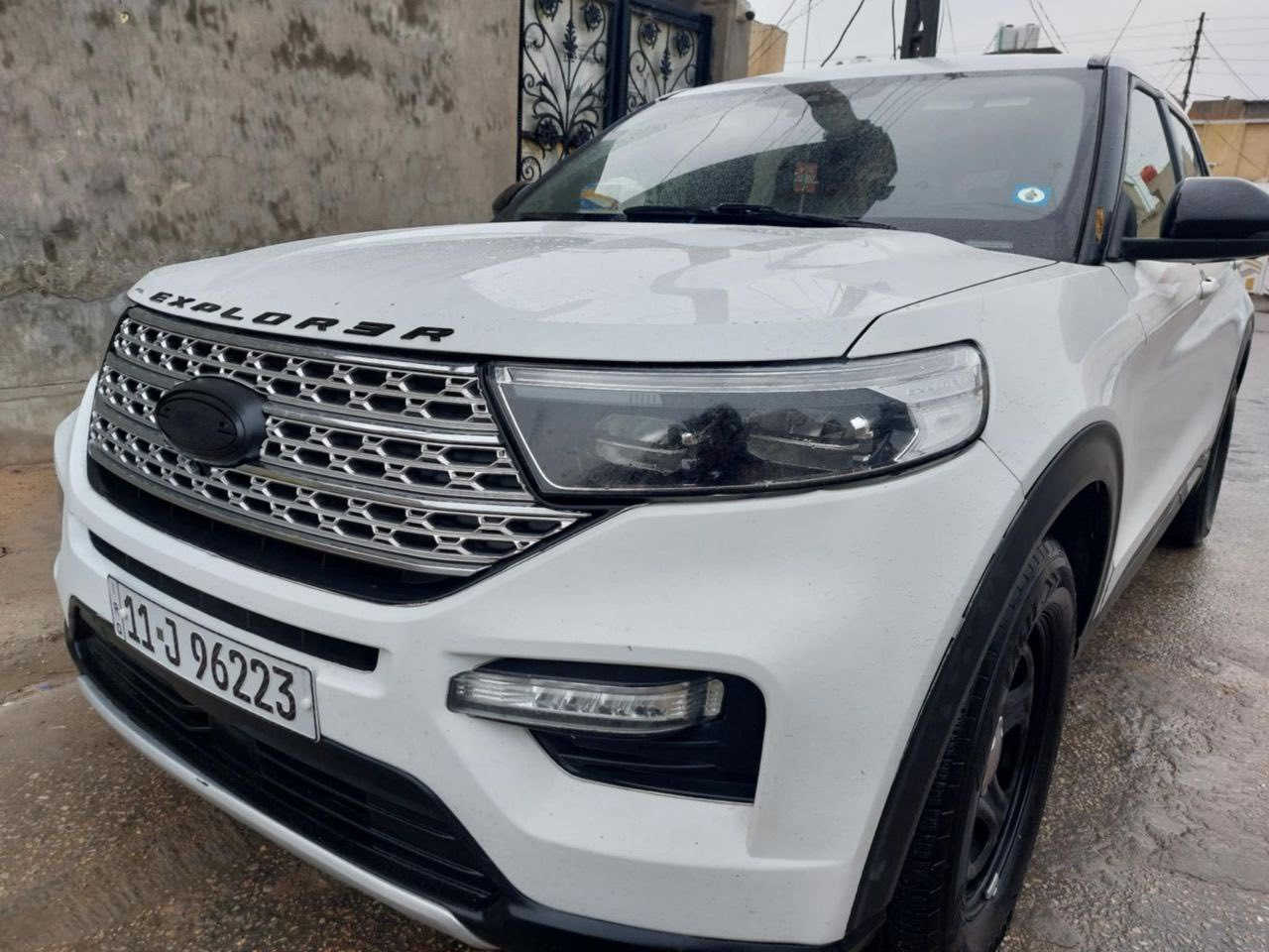 فورد اكسبلور بوليسي 2022✅

سعرها ادخل ع رابط https://t.me/carssofiraq/15281

السيارة بيها:
 • حساسات أمامي وخلفي ويا كامرة
 • مانع تصادم
 • تنبيه بالمراي (النقطة العمياء)
 • تحكم تايرات + ويل بوليسي ما ينزل بنجر
 • بصمة تشغيل وتشغيل عن بُعد
 • تابوت كبير
 • 7 ركاب

السيارة نظيفة، بيها حادثة موضحة بالصور
رقم بغداد دولي
السيارة باسمي والتحويل ثاني يوم
المكان: النجف الأشرف
الاتصال: ***********
.
.
🚗اعرض سيارتك ع اقوى قناة تلكرام للبيع و شراء سيارات ادخل ع رابط 
👇👇
https://t.me/carssofiraq
