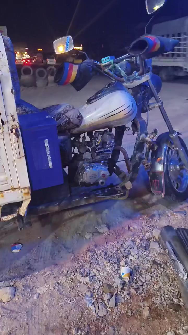 من رخصت الكروب  عندي ستوته لبيع كلك نضيفه الشراي ينتصل عله هاذا الرقم  ***********
