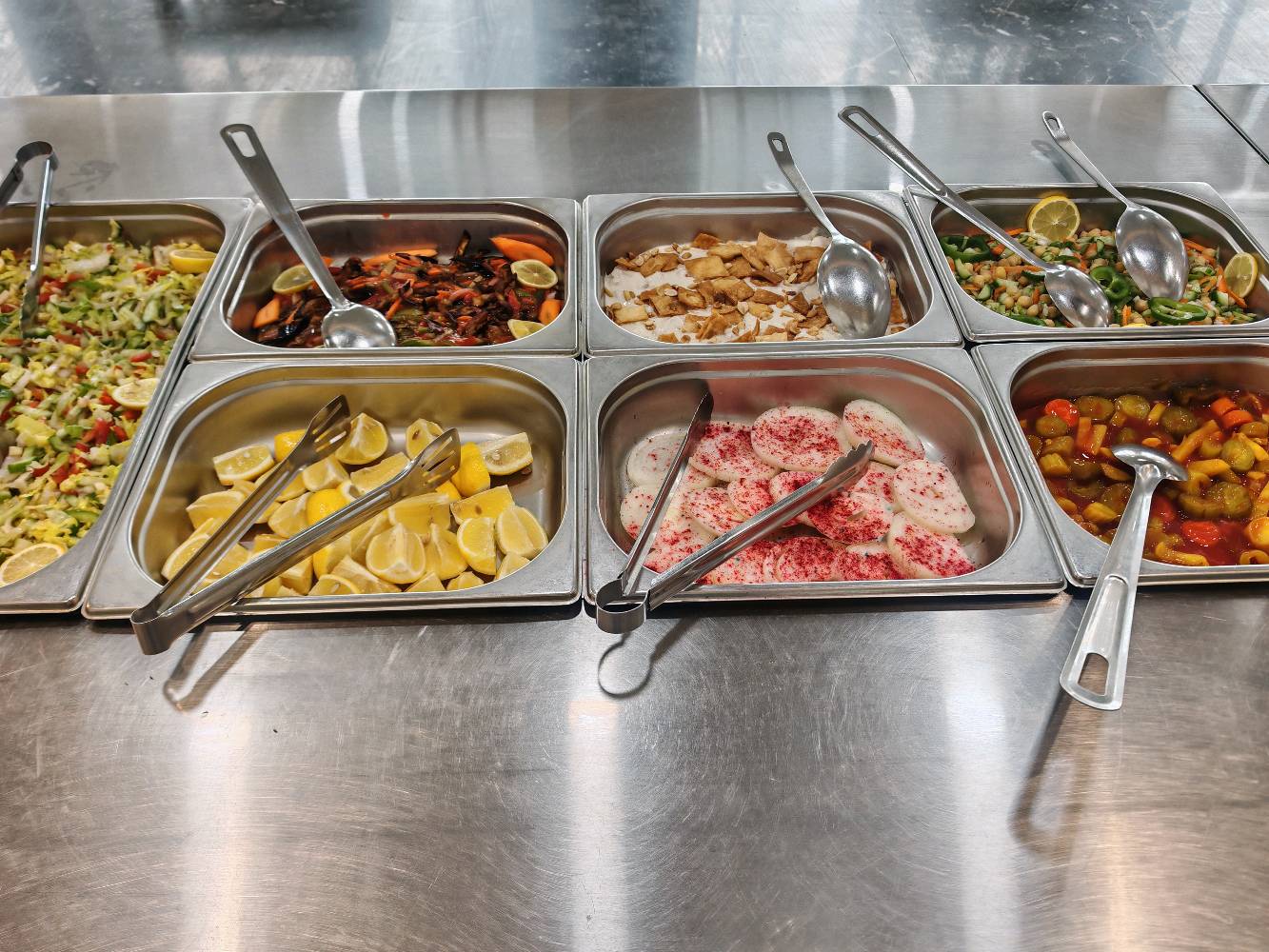 نادل مطعم
مطاعم شركات او مطاعم شعبية 