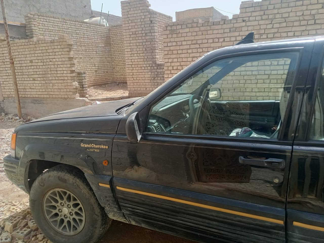 السلام عليكم جيب موديل 94
سيارة جاهرة مكينة 8سلندر سيارة بلادية 

رقم سليمانة وباسمي تحويل ثاني يوم 

تخم تاير جديد 

سعرهة 45ورقة

الاستفسار ***********

غير متواجد على النت
