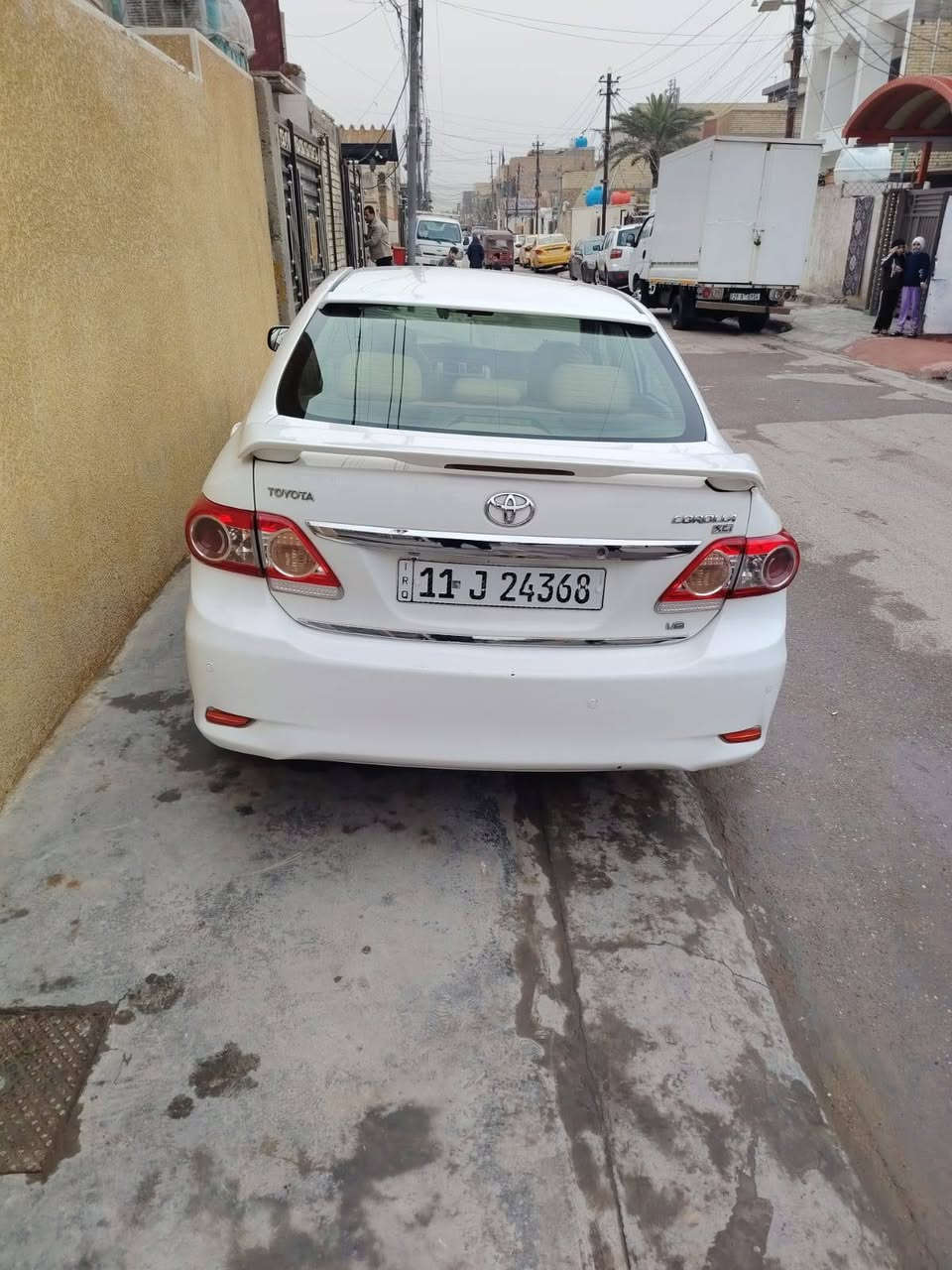 السلام عليكم
كورلا موديل 12 خليجي 
رقم بغداد بسمي 
كير مكينه لوك محرك 1800 
السيارة جاهزه صدر امامي خلفي 
تبريد تدفئه كله شغال 
السياره كفاله من الصبغ والحادث 
لغد شاصي تكم حوض كله مكفول
بيهه سونار 
السعر 144 وبيهه مجال 
المكان - بغداد/ العبيدي
***********
