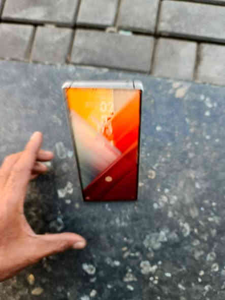 تفاصيل مذكورة جهاز سلاسة الف فقط كسر بشاشة نفس مموضوح من فوك ومماثر ابد يشتغل طبيعي 

الجهاز مراوس حسب القناعة 

📱ريد ماجيك 8 برو 
نضافه%90
ببجي 120 فريم
كامل ملحقات شاحنة وكارتون 
المعالج: Snapdragon 8 Gen2. 
الشاشة: 6.85 بوصة، AMOLED، تحديث 120 Hz. 
الذاكرة:    16+12 /512 
البطارية: حوالي 6050mAh. 
الشحن: دعم شحن سريع. 
مكاني بغداد 
***********
