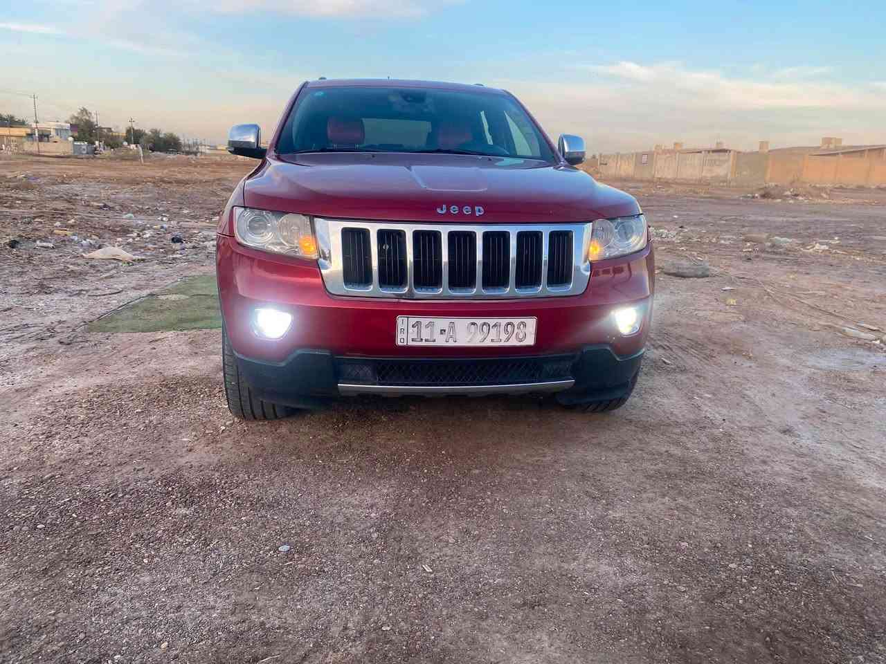 جيب لاريدو  ٢٠١١ اوفر لاند بغداد بسمي ثلاث قطع بدون دواخل إرباكات سليمة فتحة بنرامة كشنات كهربائية تدفئة تبريد هيتر ستيرن شاشة كبيرةاشياير بل مري بصمة تشغيل عن بعد ويل كب ٢٠ تخم تاير جديد مكينة وكير خير من الله    مكان السيارة بغداد حي الجهاد السعر ١٤٥ومجال قليل هاتف ***********
