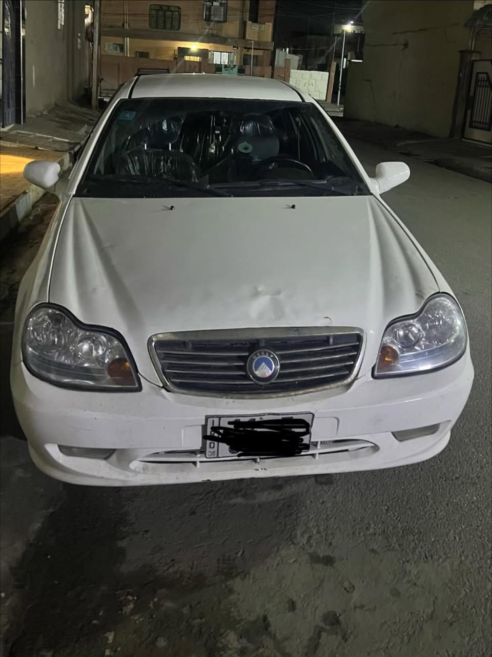 سيكي
2013 كصة جديدة
كير محرك شرط
طخم امامي خلفي جديد طخم تاير جديد
شواصي شرط

السيارة باسمي تحويل ثاني يوم رقم بغداد مسطرة يتحول موصل
جهة السايق والسكن كامل صبغ 
الضرر من جوا شبر

السعر 46
 موصل حي سومر
***********
