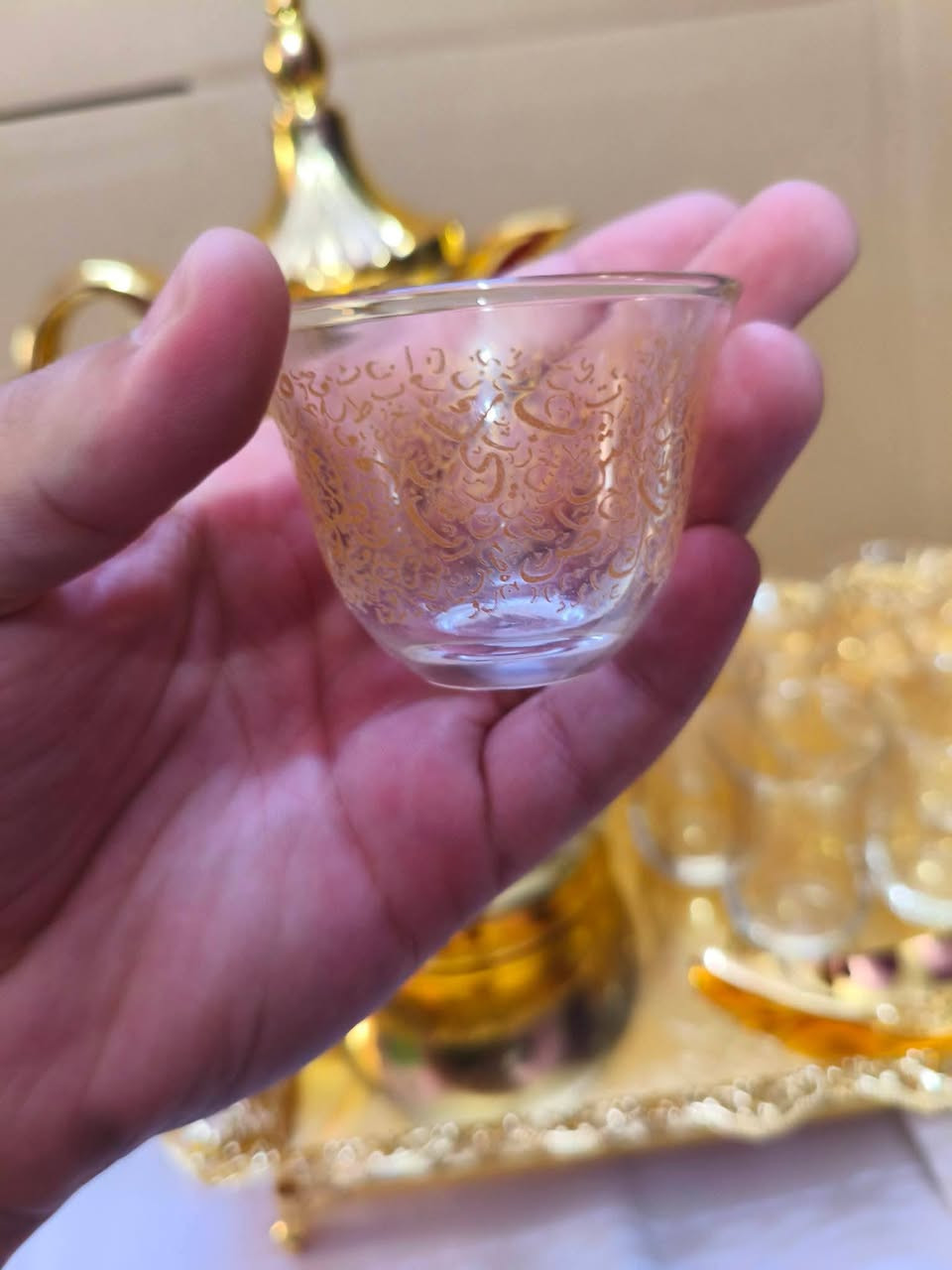 ✨ سيت رمضاني خليجي ذهبي فاخر ✨
يتكون من:
🔸 ترمس أبو الضغط بتصميم دلة ملكية ومحكم الغلق
🔸 6 فناجين 
🔸 6 استكانات 
🔸 تمرية فاخرة بتصميم هلال
🔸 صينية تقديم راقية
السيت كامل متناسق بلون ذهبي جذاب 
مناسب للضيافة الراقية أو كهدية مميزة 🎁
السعر 30 الف


**إذا كنت صاحب هذا الإعلان وتريد حذفه لأي سبب، رجاءا أرسل رسالة إلى الدعم الفني**