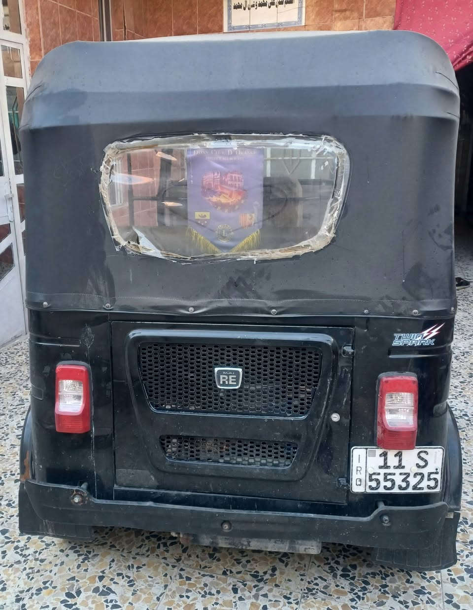 السلام عليكم تكتك للبيع 2022 رقم بغداد بسمي مكاني المعامل حي النصر
للاستفسار 
***********🧿❤️
