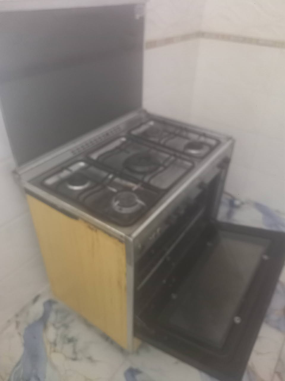 للبيع  ب ١٠٠


**إذا كنت صاحب هذا الإعلان وتريد حذفه لأي سبب، رجاءا أرسل رسالة إلى الدعم الفني**