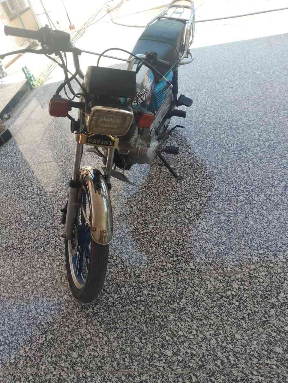 سيفان 21 كامله سلف هندر اوراق كامله السعر 450
***********
المكان تقاطع عبدالله بن علي او تقاطع الجوبه يم مرور
