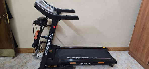 لام عليكم جهاز جري للبيع جبالي و يتحمل وزن 132 و جهاز صار شهر عندي ابيع لان ماخذ مكان بل بيت سعر 300 وبي مجال للطيبين مكاني كركوك 
رقمي واتساب ***********📞☎️
