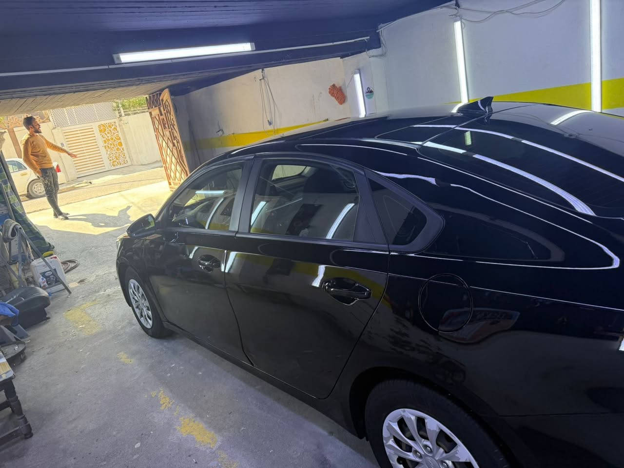 كيا فورتي موديل 2022
مواصفات عادي 
الضرر جاملغ وباب 
بدون ايرباك مرقم اربيل 
كير محرك بشرط
شواصي بشرط  تحويل 
السعر 135


**إذا كنت صاحب هذا الإعلان وتريد حذفه لأي سبب، رجاءا أرسل رسالة إلى الدعم الفني**