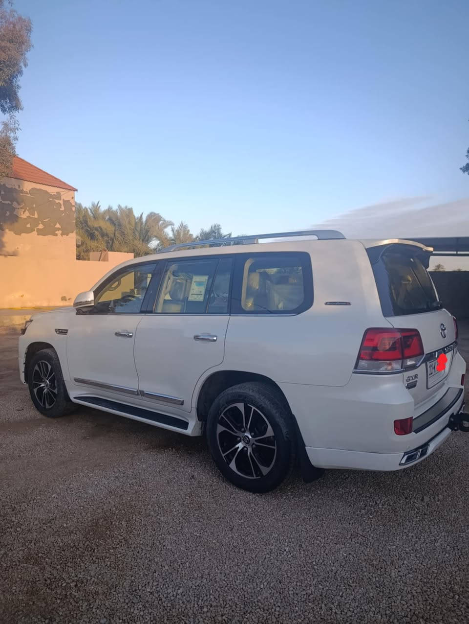 لاند كروز موديل 2021 ساز
مكفوله كفاله عامه ماشيه 67 الف كم
محرك 6 سلندر 4000 
3 شاشات بلادي السياره جديده استخدام شخصي فول مواصفات معروفه بعد محاجه اذكرهن
السياره بأسمي تحويل ثاني يوم 
مكان السياره بغداد 
الاستفسار الاتصال على الرقم
***********
***********
