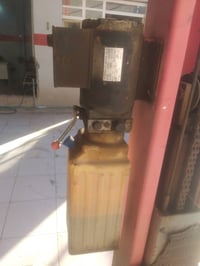 رافعة سيارات • للميكانيك والحداد • بعقوبه الصناعه الثانيه